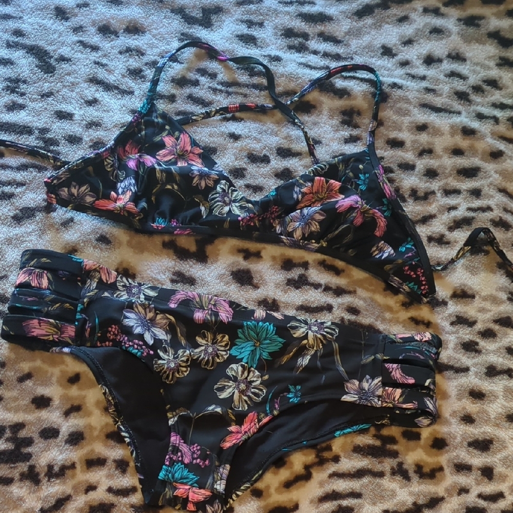 Floral Bikini Set